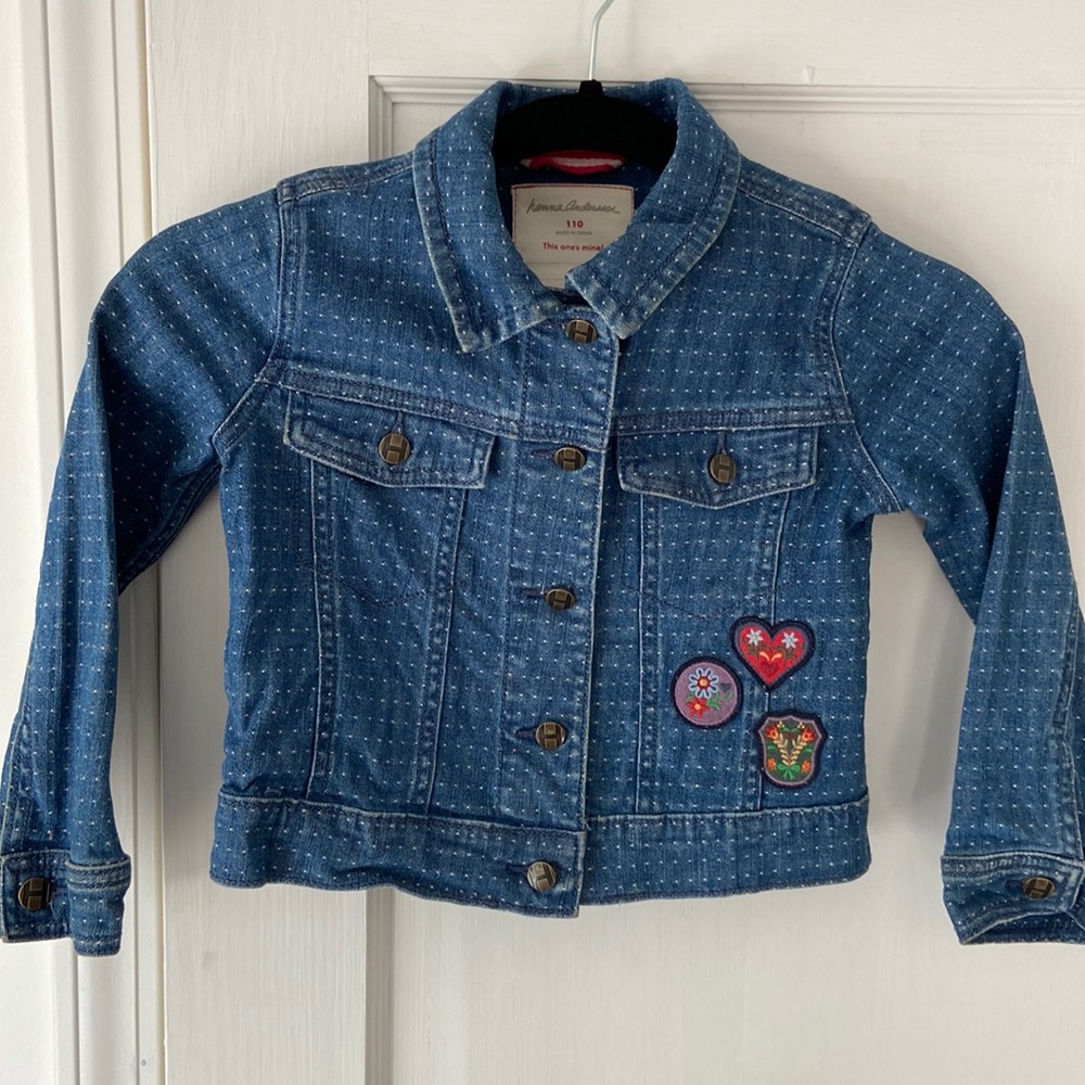 Hanna Andersson jean jacket with patch details